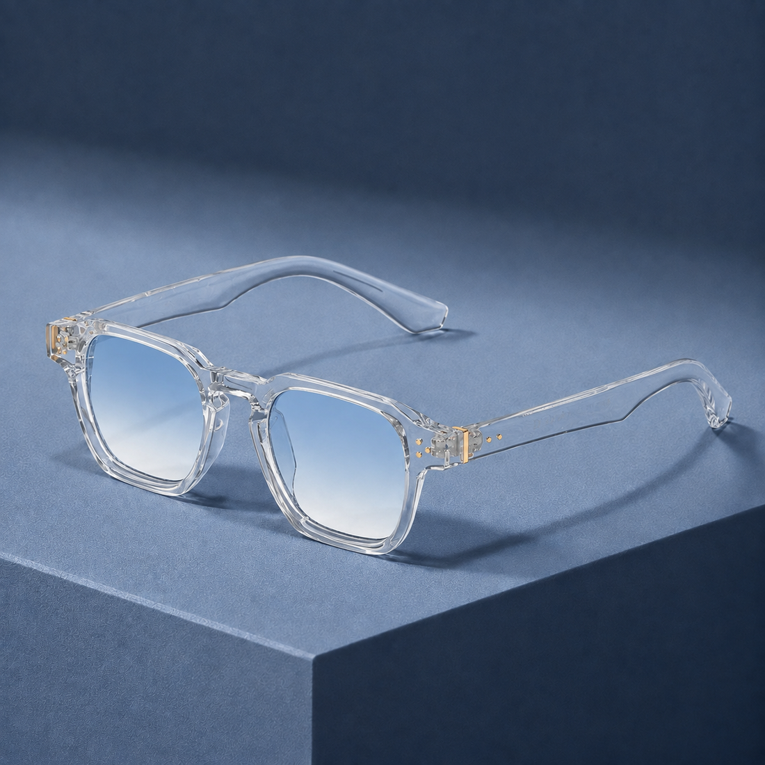 Yara-Sage Retro Sunglasses - Clear Blue Fade