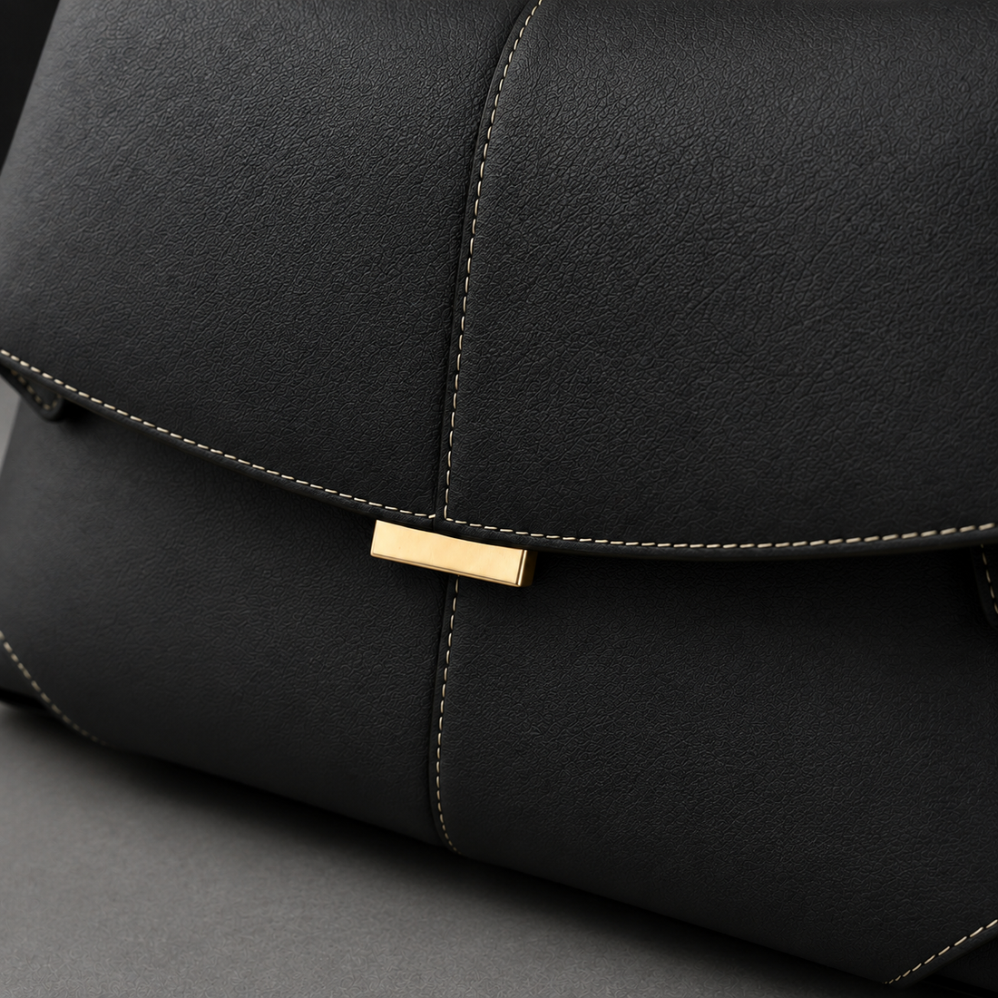 Positano Leather Handbag - Lead Product Detail