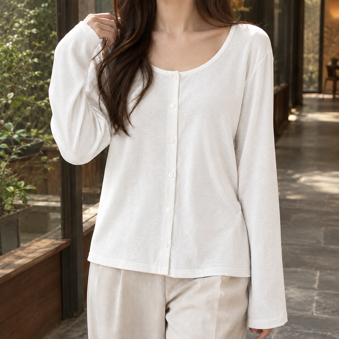 Michelle Linen Cardigan - White