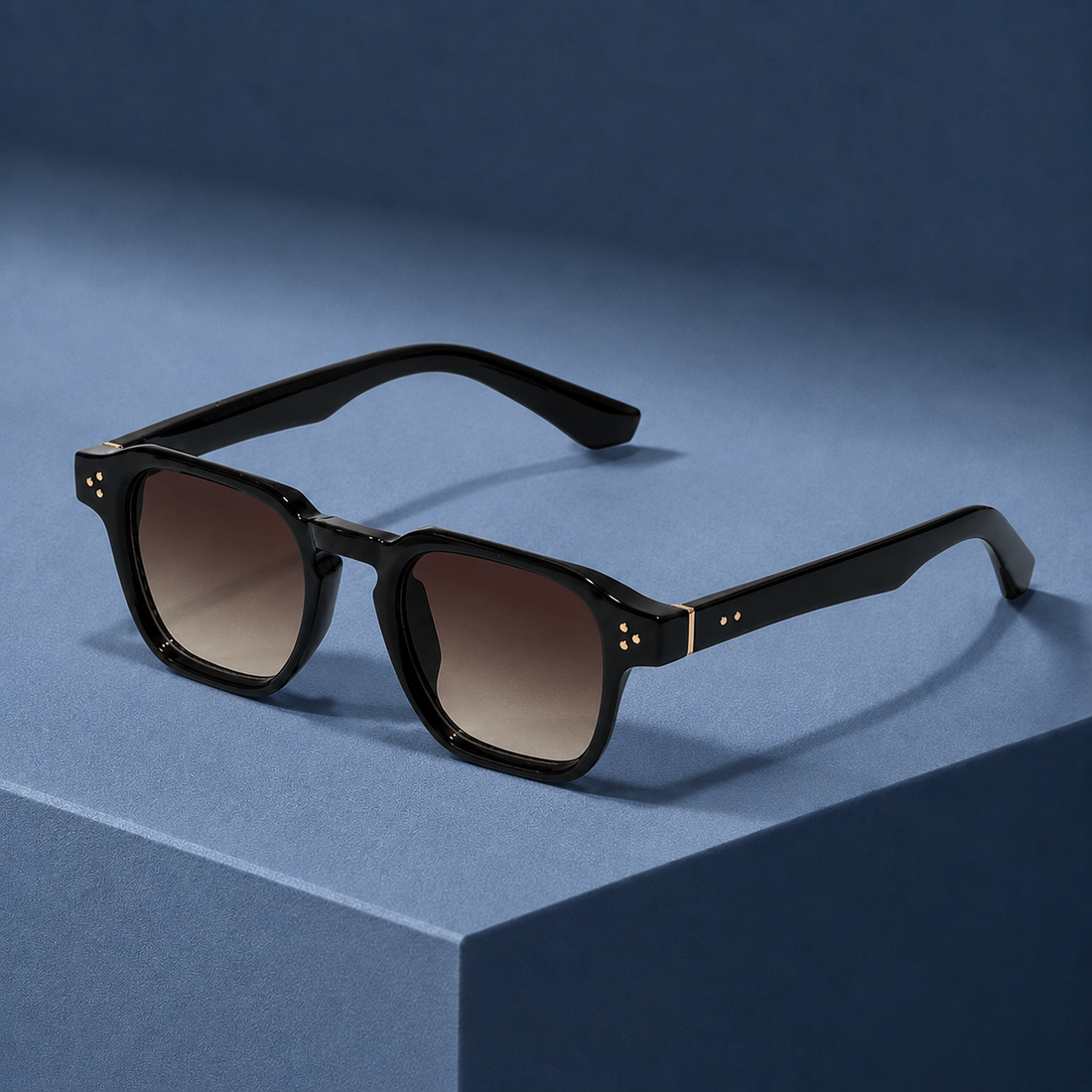 Yara-Sage Retro Sunglasses - Black Brown Fade