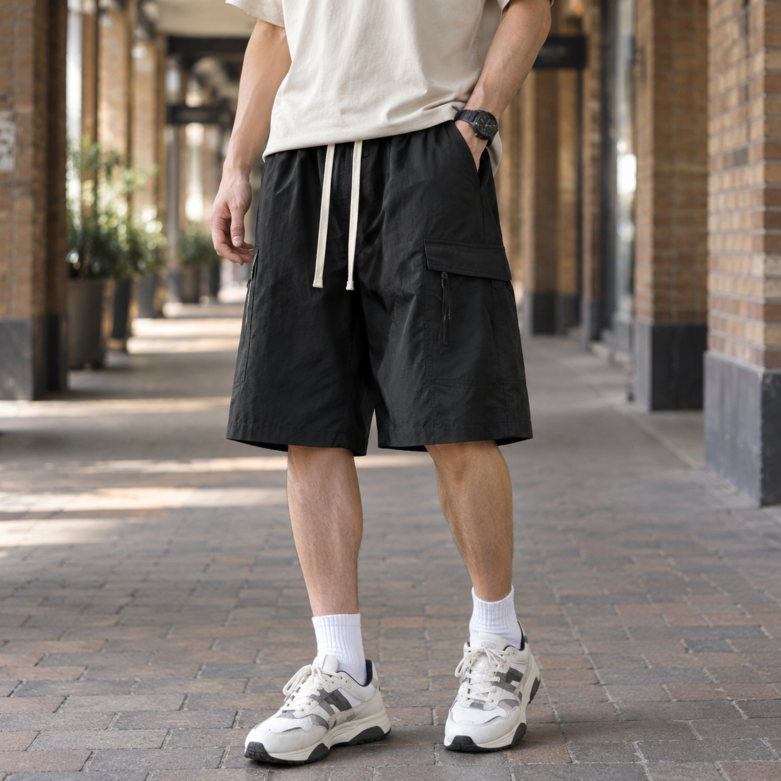 Damaso Relaxed Cargo Shorts - Black