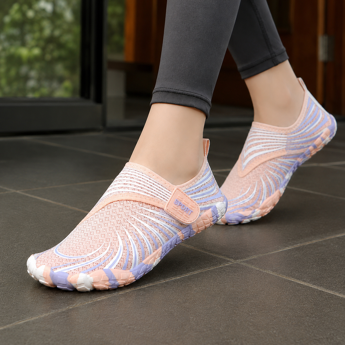 Casale Five-Toe Aqua Shoes - White Purple