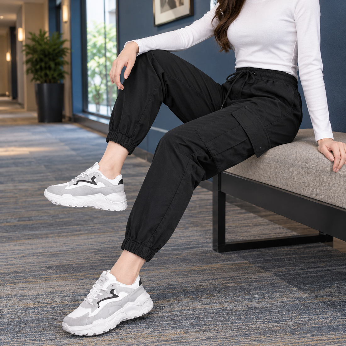 Priscilla-Grace Relaxed Cargo Pants - Black