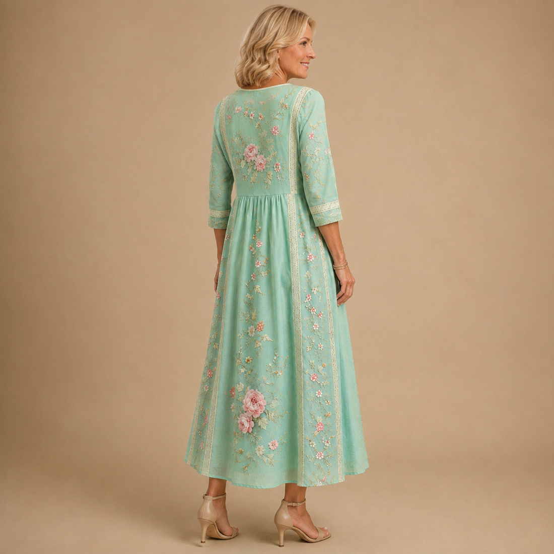 Vera Floral Maxi Dress - Lead Alternate View