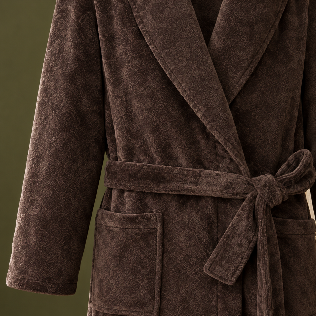 Tavelli Plush Bathrobe - Lead Product Detail