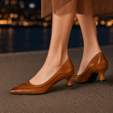Cortina Orthopedic Pumps - Lead Alternate View