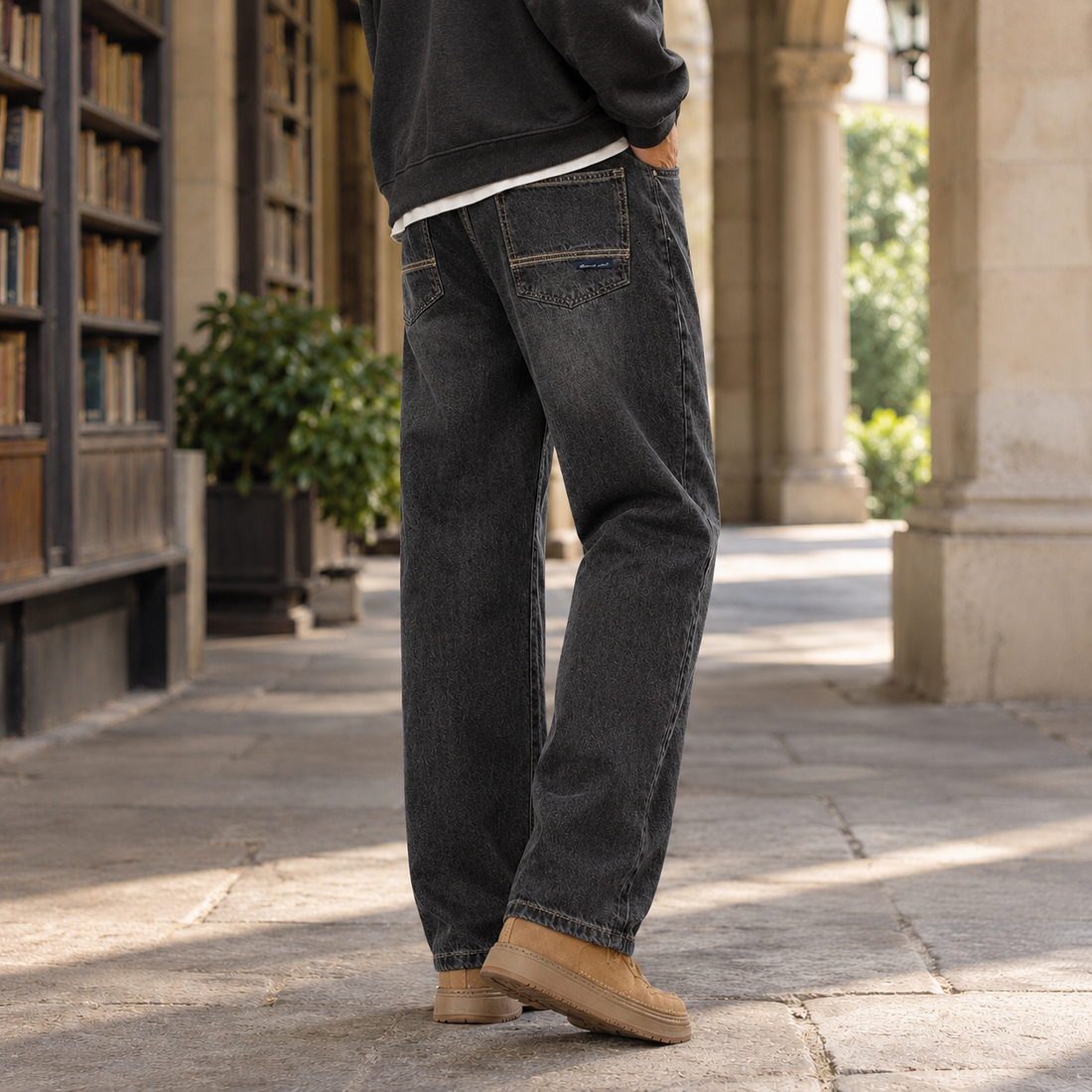 Keaton-Miles Relaxed Jeans - Black