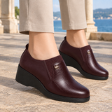 Vasari Wedge Shoes - Wine Red