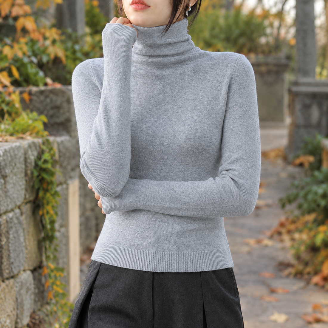 Giselle-Rae Turtleneck Sweater - Light Gray