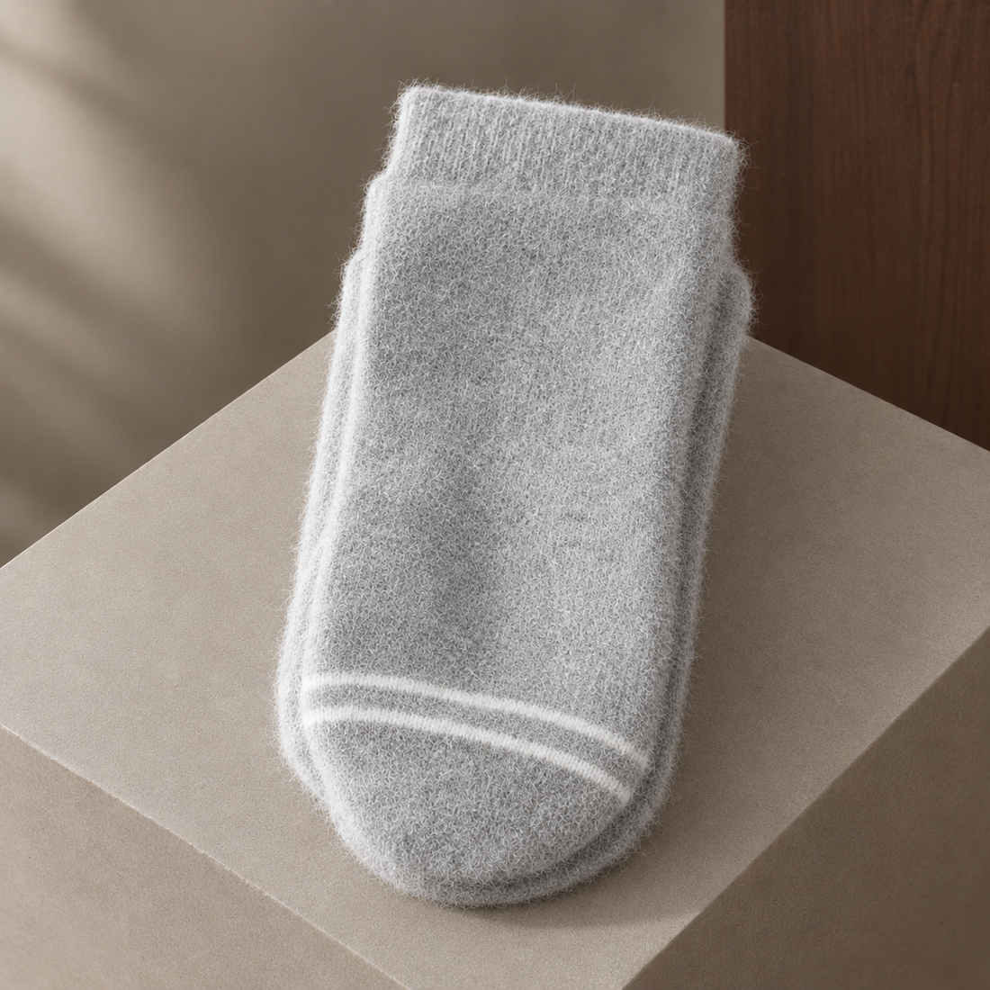 Grace-Mae Cashmere Socks - Light Gray
